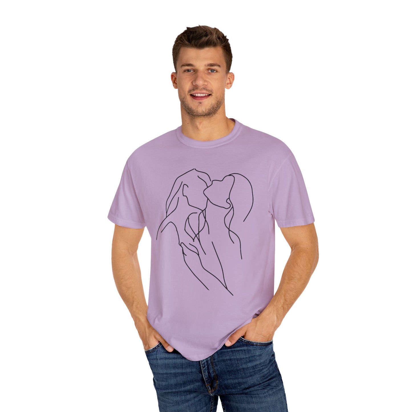 Lesbian Minimal Line art for Women Line Art Kiss shirt Kiss Women T-shirt for women