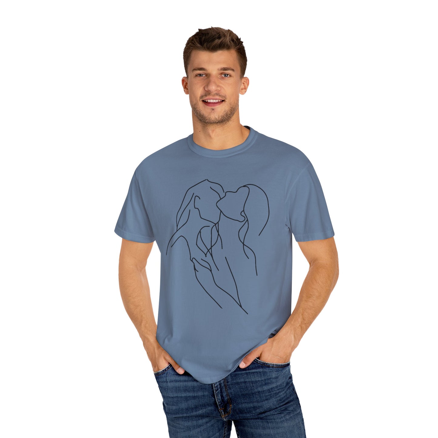 Lesbian Minimal Line art for Women Line Art Kiss shirt Kiss Women T-shirt for women